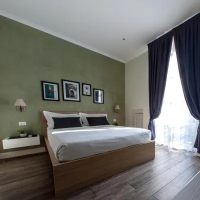 Bed Milano Linate Hotels near بورتو دي ماري