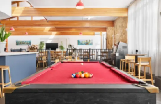 Ciloms Airport Lodge