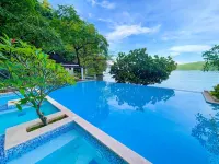 La Jolla Luxury Beach Resort - С бассейном
