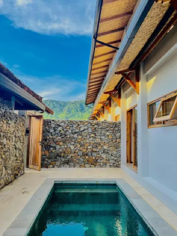 Baha Baha Villas West Sumbawa - Sk8, Gym, Sauna & Spas Hot & Cold, Bar & Restaurant