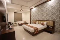 Hotel Bhairav Bagh & Restaurant - Hot Springs
