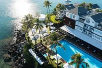 Coral Sea Resort - Beach