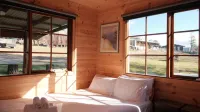 Carinya Village Jindabyne - parking