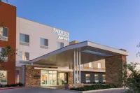Fairfield Inn & Suites Pleasanton Hotels in Pleasanton