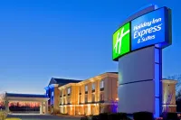 Holiday Inn Express & Suites CLIFTON PARK by IHG Hotels in Halfmoon