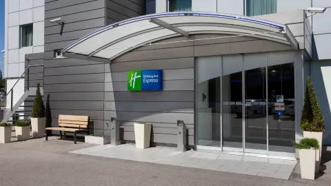 Holiday Inn Express GENEVA AIRPORT by IHG in Geneva