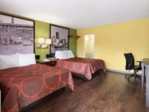 Super 8 by Wyndham Youngstown/Girard Hotels in Trumbull County