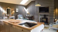 Retreat East - Pet friendly