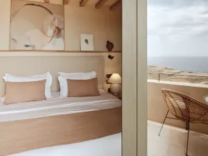 Nos Hotel & Villas