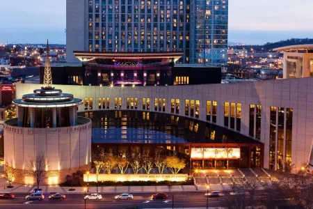 Courtyard Nashville Downtown