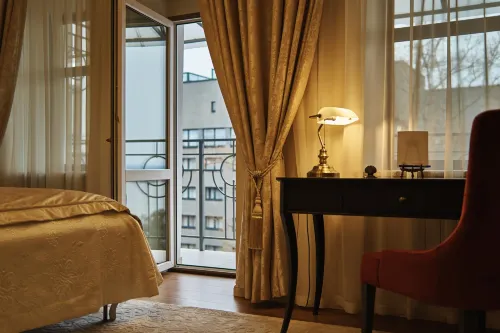 Dom Sivre Butik-Hotel - خدمة نقل من وإلى المطار