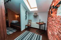 Usengi Hotel and Hostel (Usengi Hotel and Hostel) - 주차장