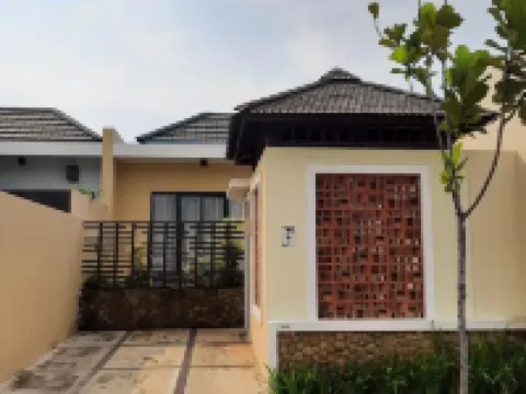 Villa Ubud Anyer - Villa Mungil 1 Br Hotels in Serang Regency