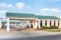 Econo Lodge Jonesboro Hotels in 