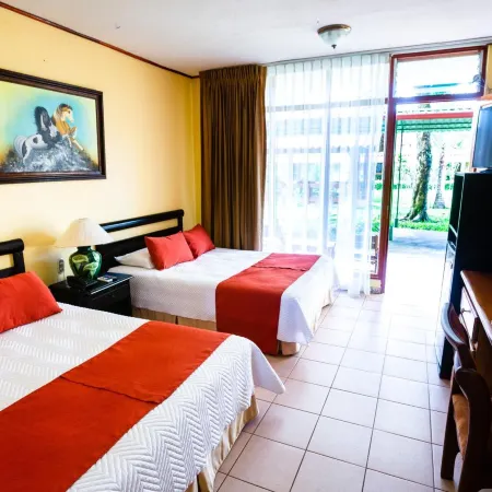Amapola Resort