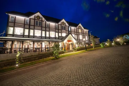 Pedro Barn Hotel at Little England Cottages Отели в г. Sooriyakanda