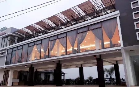 Sapadia Guesthouse Ciwidey Bandung Отели рядом с достопримечательностью «Cibodas»