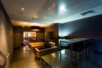 Customs House Hotel