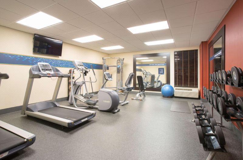 Hampton Inn Denver-International Airport photo 2