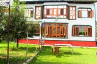 Gulsitara Resorts-Gulmarg Hotels in Baramulla