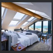 Uno - St Ives