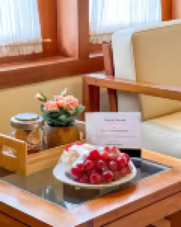 Alloro Boutique Hotel Pacitan