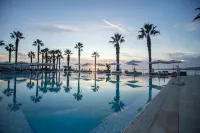 Dioscuri Bay Palace - piscina