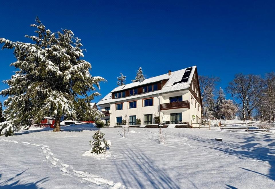 Berghotel Hohegeiß - Housity