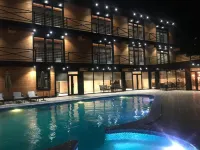 Barhat Resort - Pools