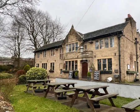 เดอะ เพนเดิล อินน์ โรงแรมในPendle District