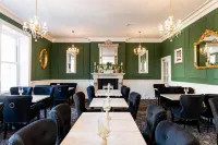 Lansdowne House with Private Car Park - breakfast
