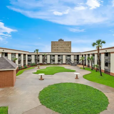 Quality Inn Harvey - New Orleans