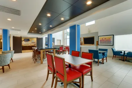 Holiday Inn Express & Suites Corbin