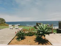 Santa Barbara Eco-Beach Resort Отели в г. 