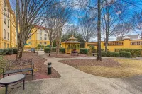 La Quinta Inn & Suites by Wyndham Birmingham Homewood