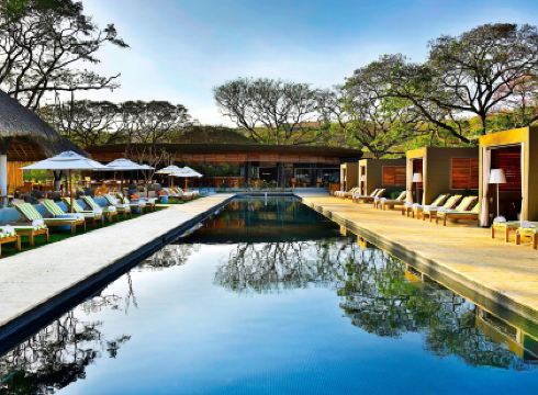 El Mangroove, Autograph Collection