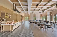 Coorg Marriott Resort & Spa Отели в г. Канданаколли
