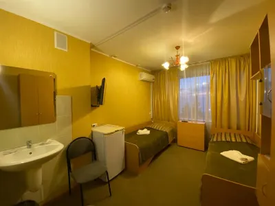 Volna Hotel 車爾尼雪夫斯基故居附近的飯店