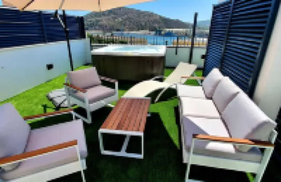 Apartamentos Turísticos Puerta Real by CartagenaSpain