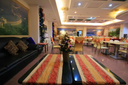 The Hermit Inn Отели рядом с достопримечательностью «Тай-Кинг»