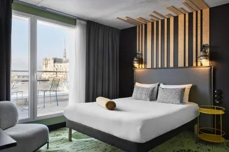 Ibis Styles Amiens Centre Отели рядом с достопримечательностью «Парк Сен-Пьер»