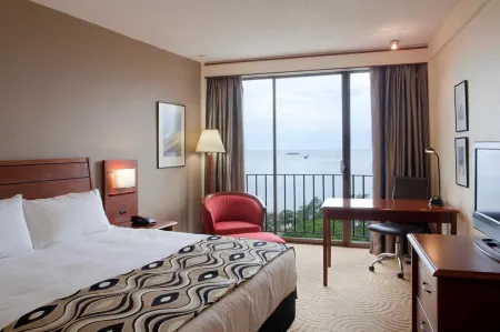 Crown Hotel Отели рядом с достопримечательностью «Университет Папуа-Новая Гвинея»