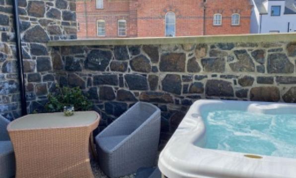 Antrim House Guest Rooms & Suites