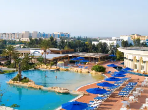 Medina Belisaire and Thalasso