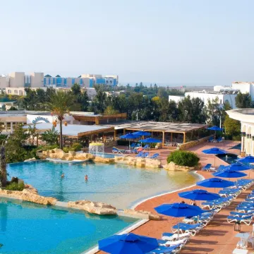 Medina Belisaire and Thalasso