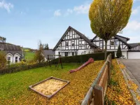 Gemütliche Ferienwohnung am Waldrand Hotels in Eslohe