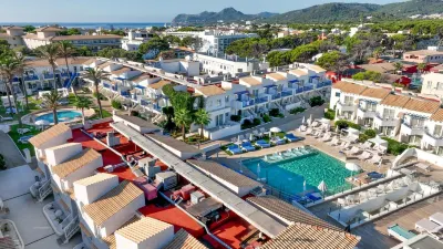 Parque Nereida Suites Hotel Các khách sạn gần Bãi biển Torta Beach