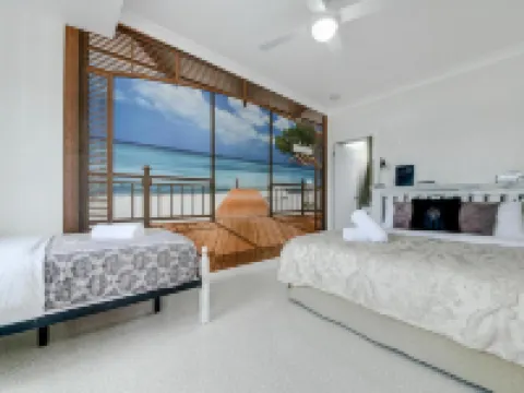 Coral Inn Boutique Resort Hotels in Yeppoon