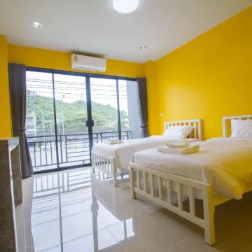 Save Zone Hotels near Phra Ram Ratchaniwet (Wang Ban Puen)