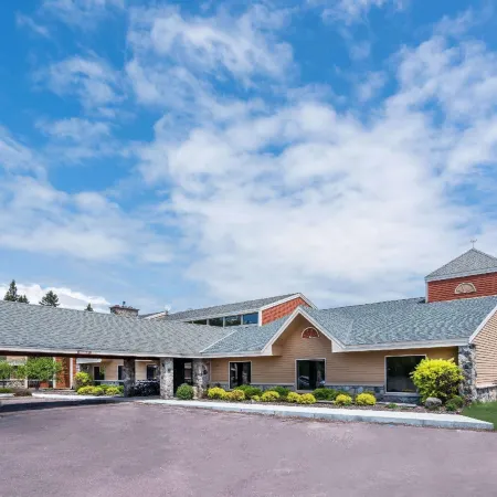AmericInn by Wyndham Tofte Near Lake Superior